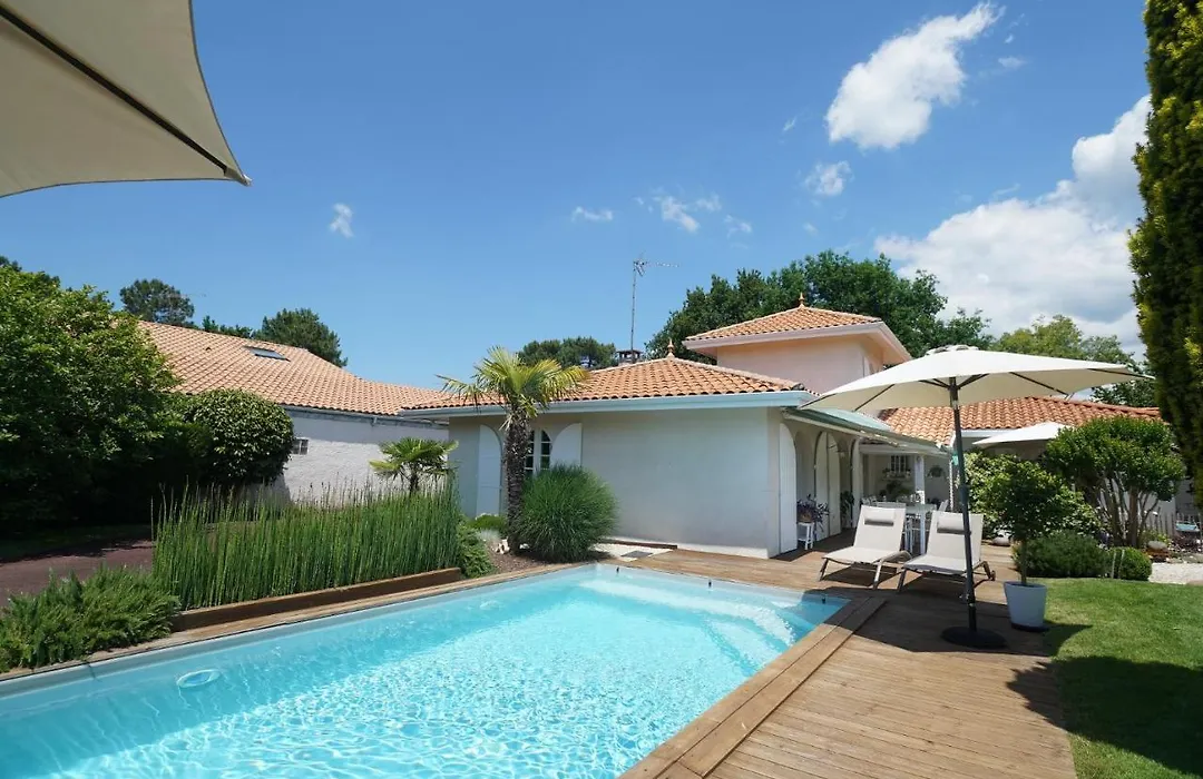 Chambres d'hôtes Villa Surcouf-1